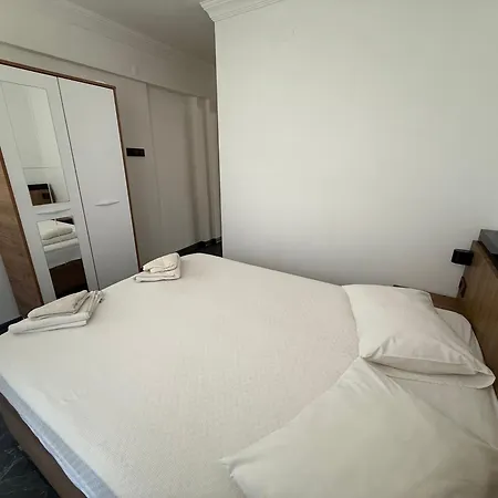 Apartment Ada Guenuebirlik Tesis *